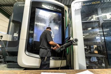 CENTRE D'USINAGE 5 AXES